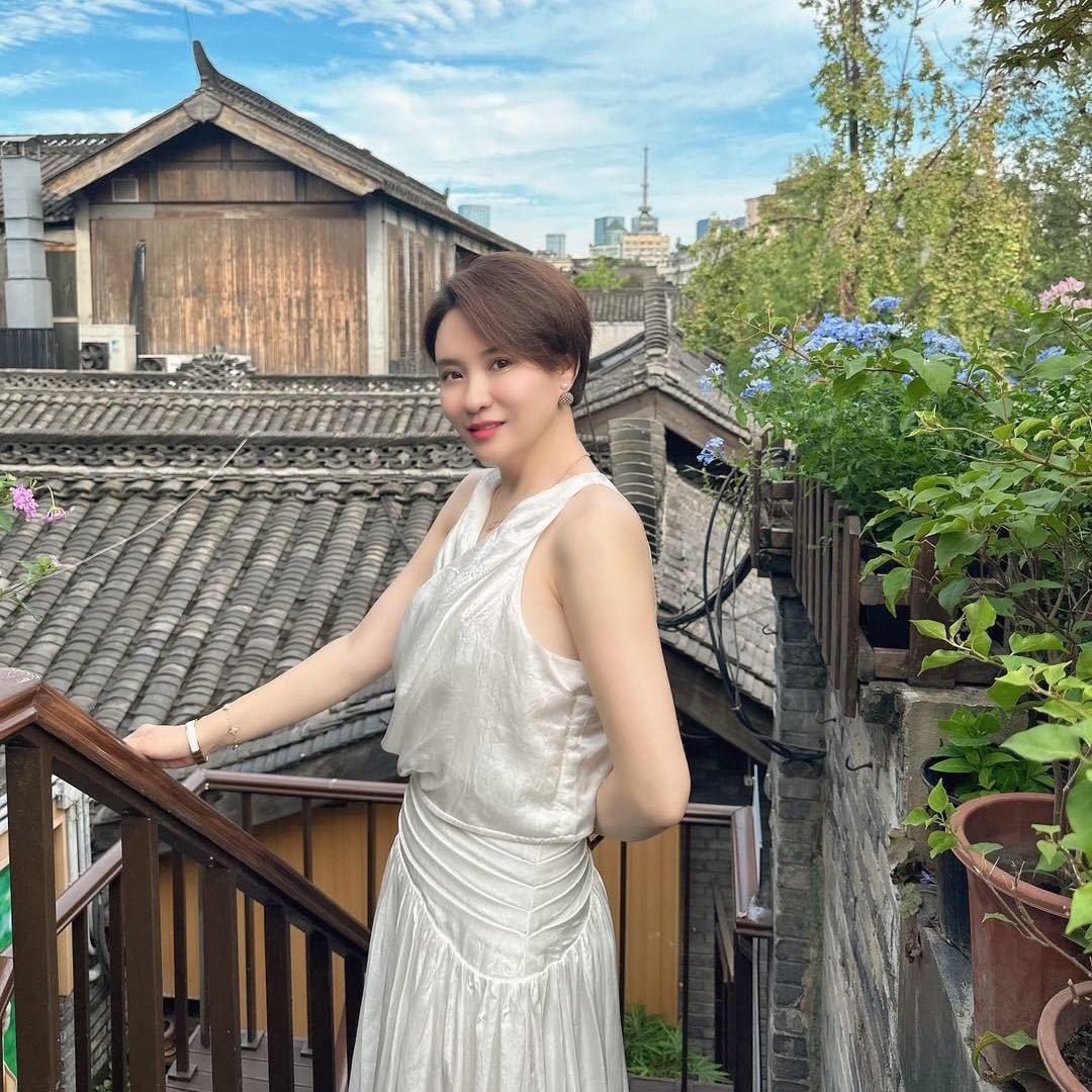 妍妍大表姐