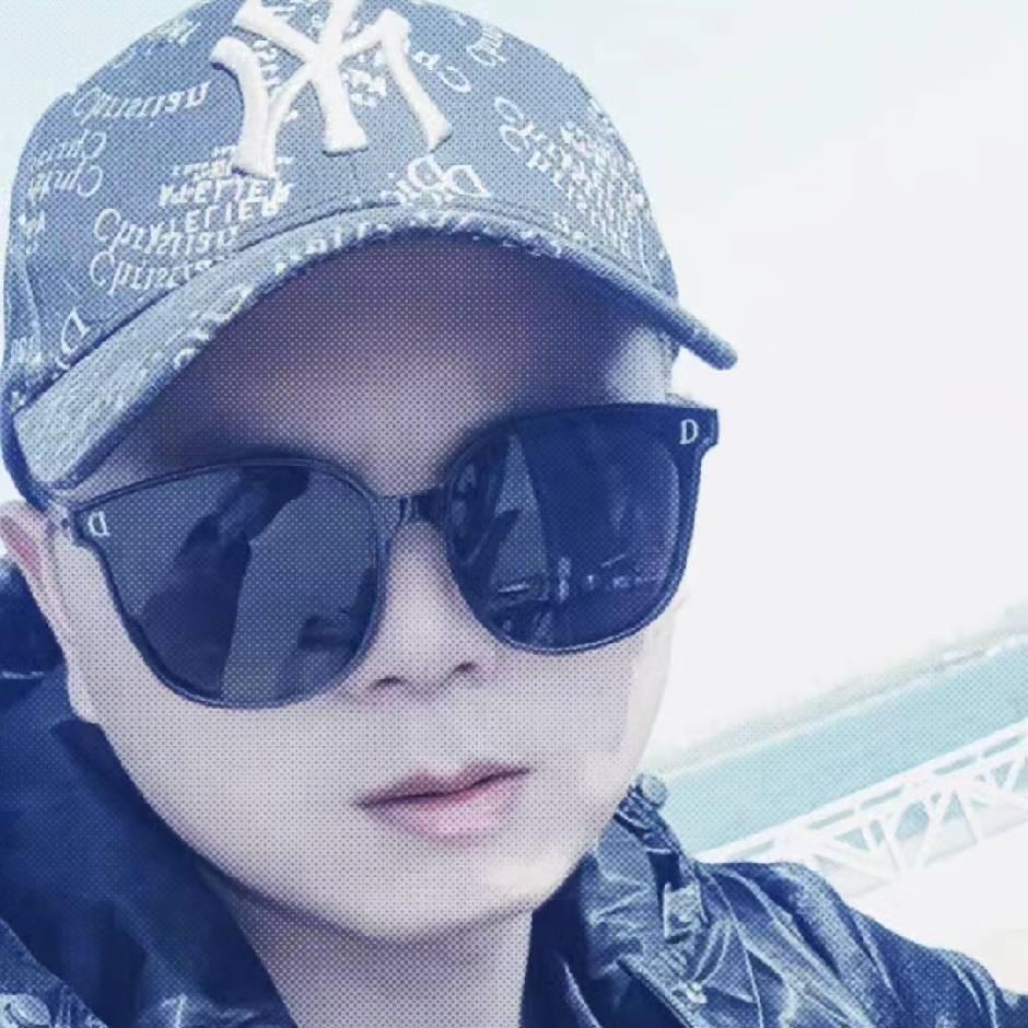 刚刚🎤