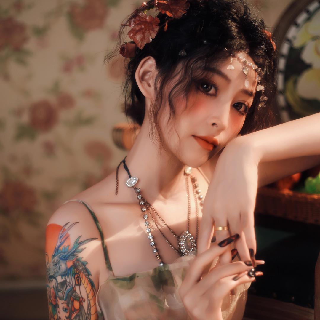 卖女孩的小火柴