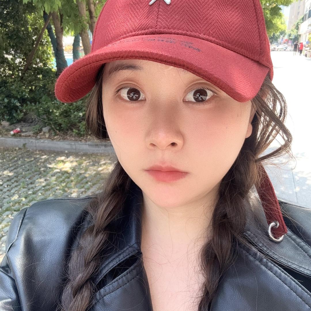 化妆师_冯冯（养成系。。。。。）