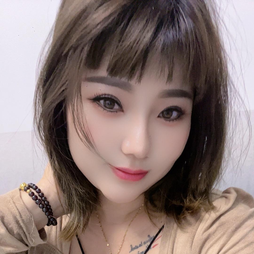 娅娅美学设计定妆师