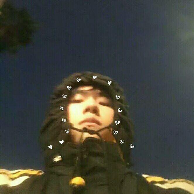 神采奕奕的神秘大魔王