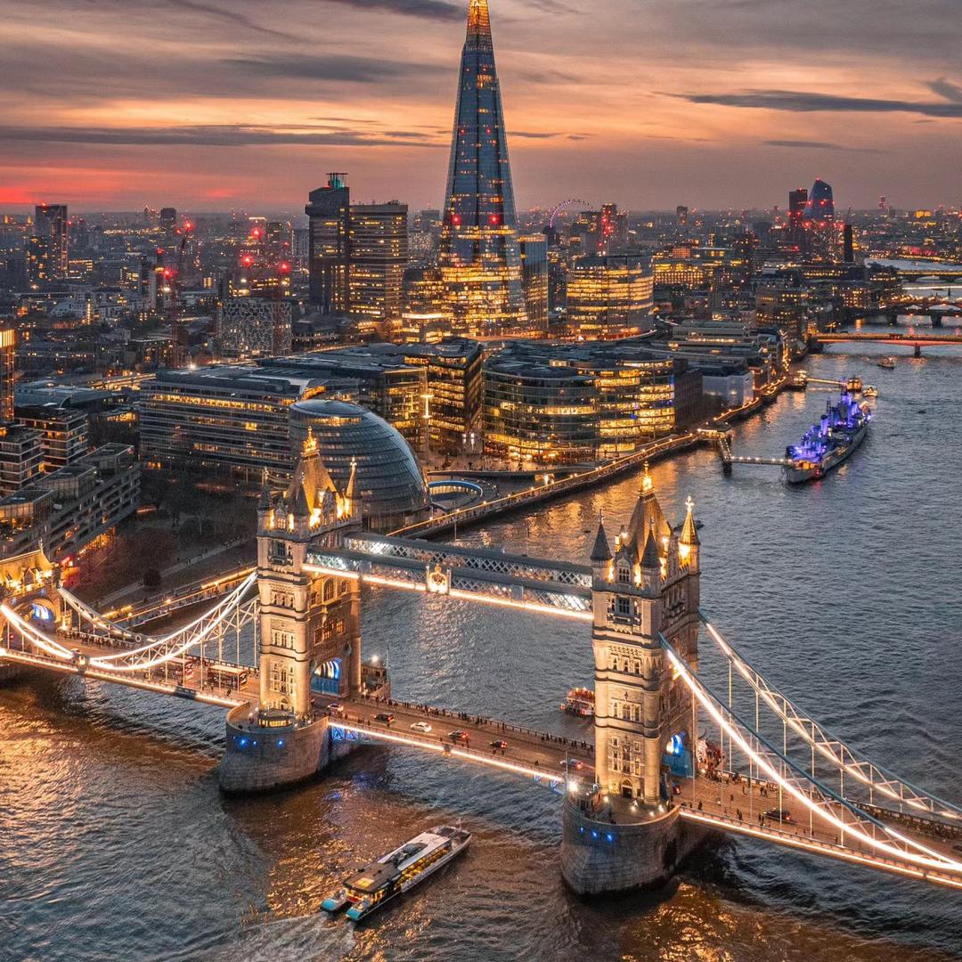 ZH香港🇭🇰轻奢