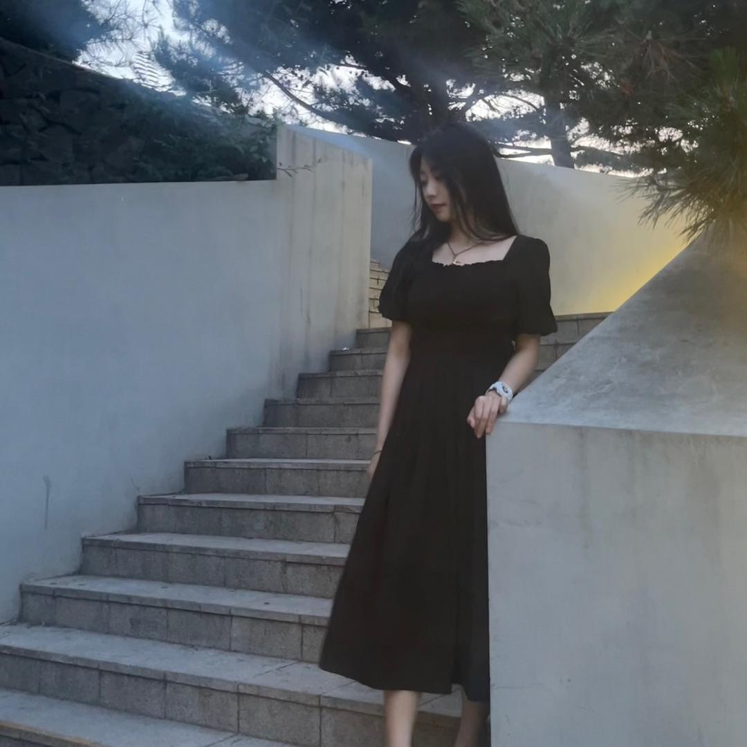 不在 、