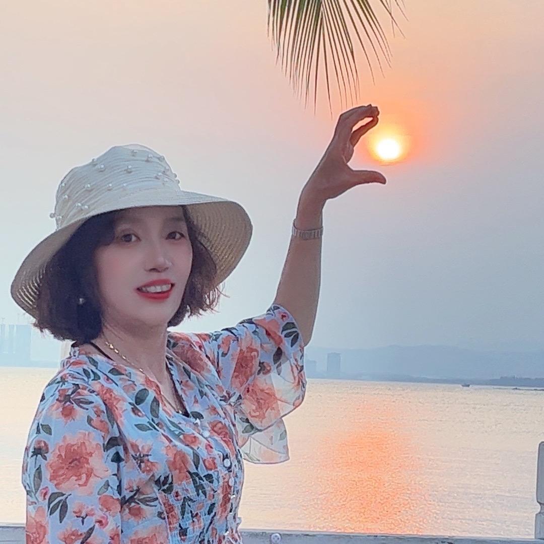 开心奶奶👵