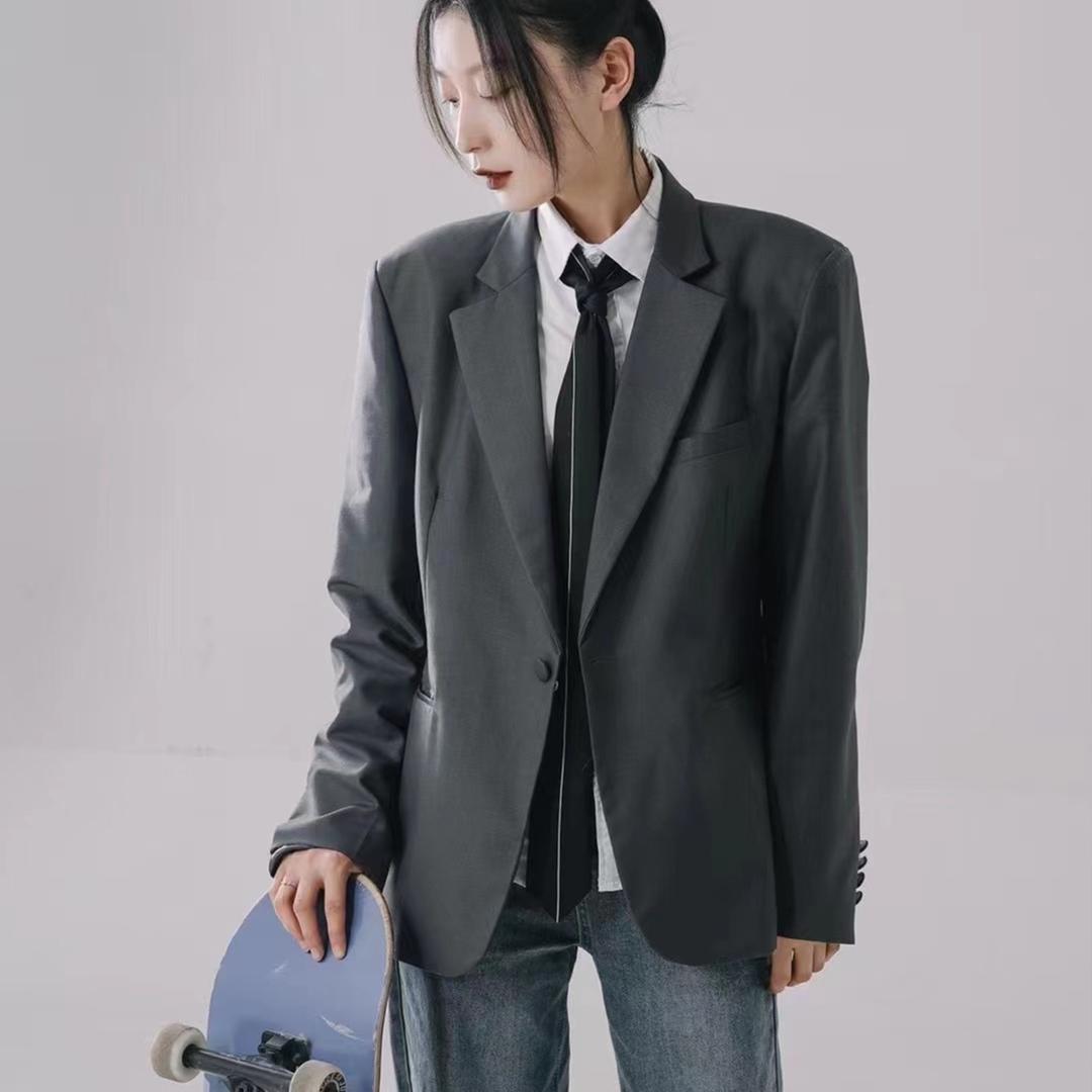 -.妙妙造型婚纱馆 小槿