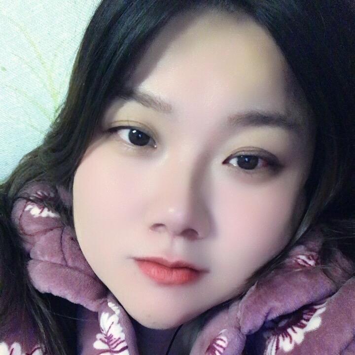 李某某