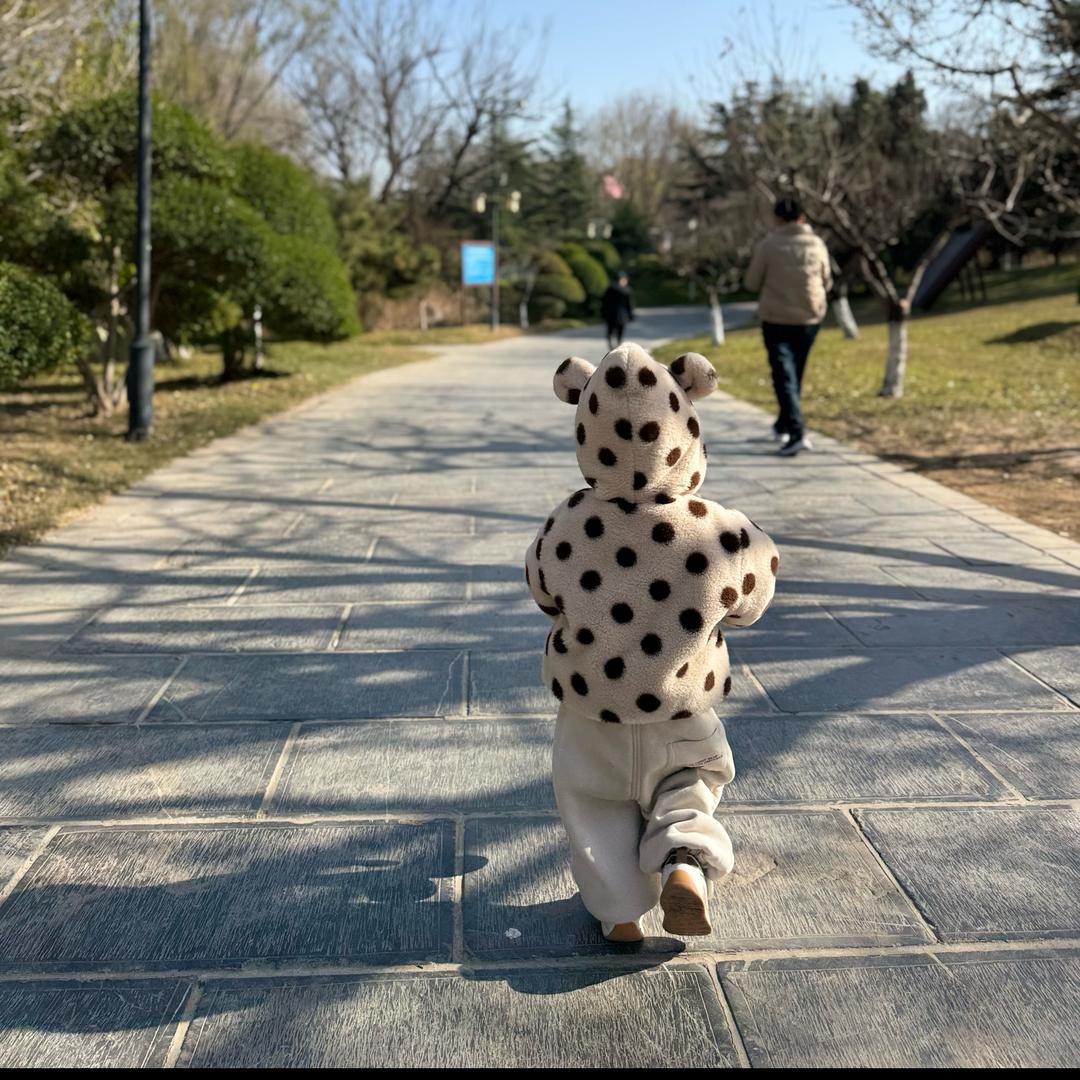 旺旺掀被