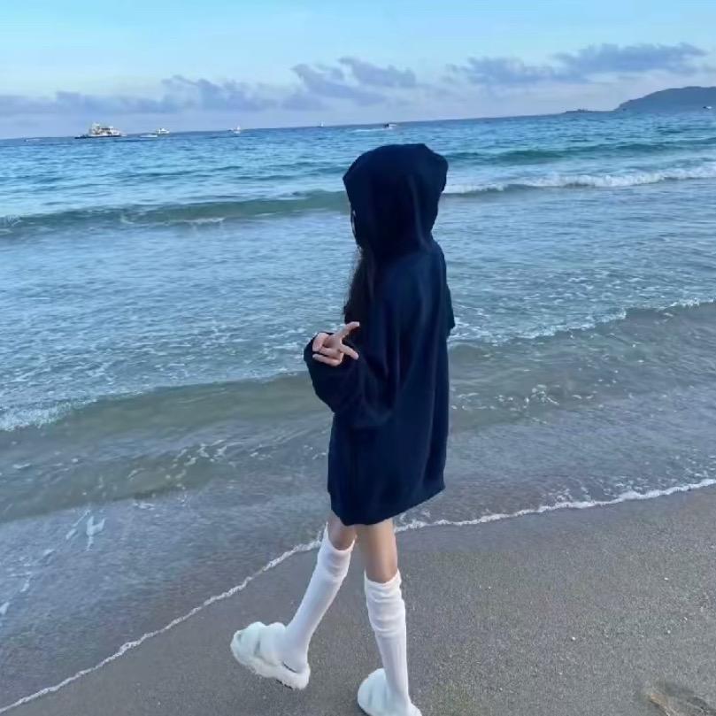 女二