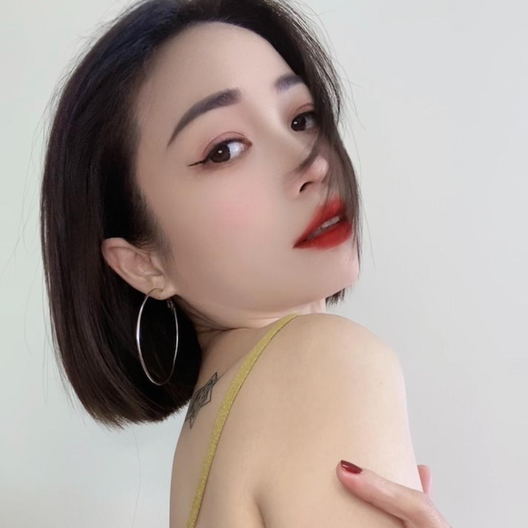多多指教严小姐
