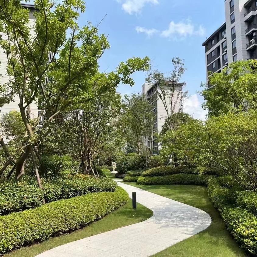 嘉兴世合理想大地房产小侍