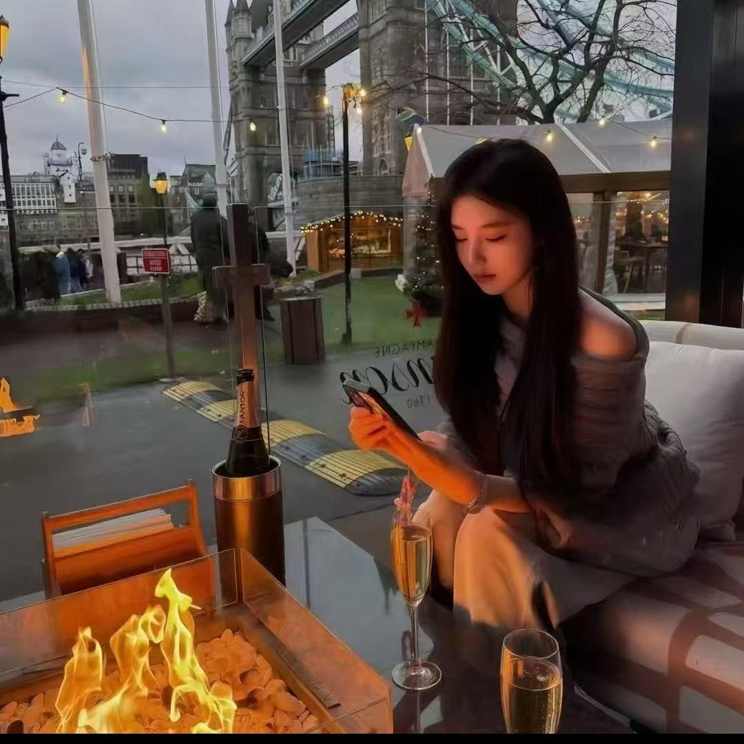 饮了晚风