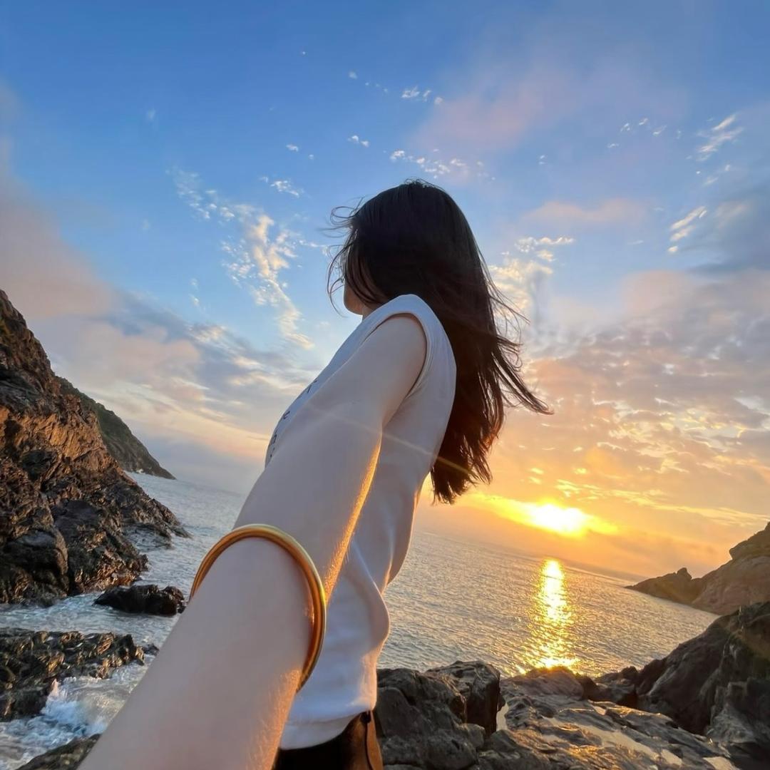 颜  一 宁、