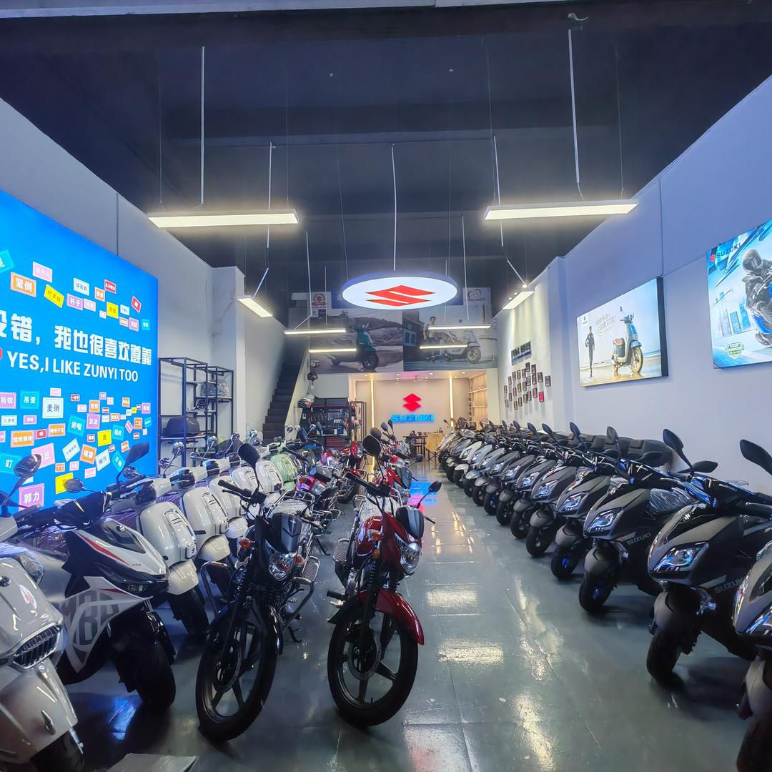 SUZUKl铃木摩托（海尔店）