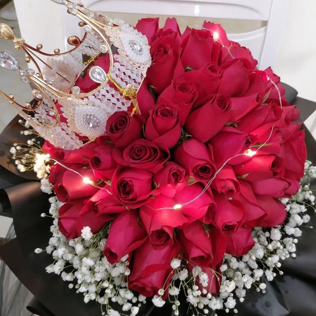 带刺的玫瑰🌹