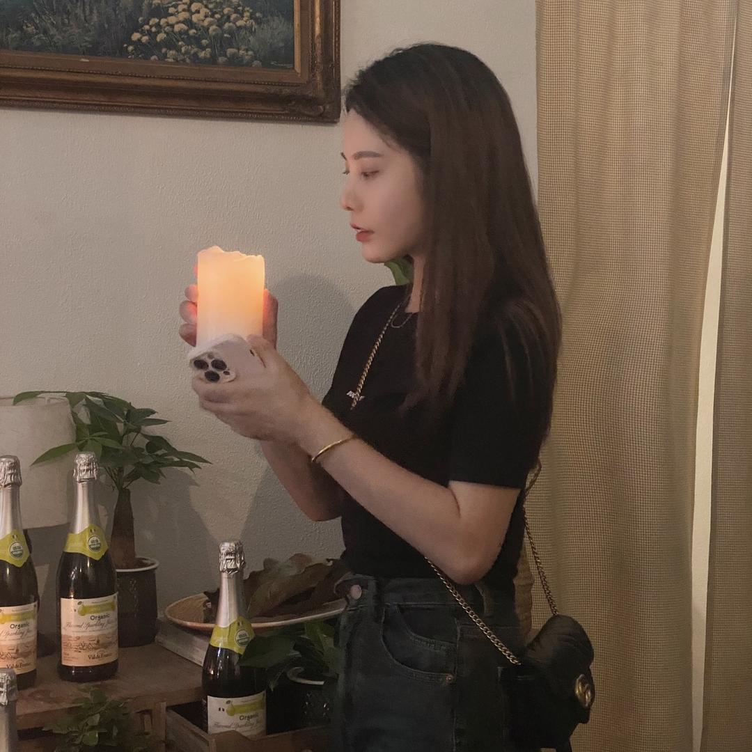 Y。