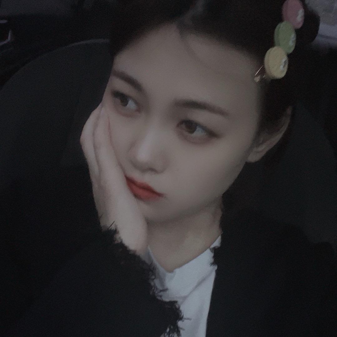 🌈陈小月-铝合金爬梯厂家