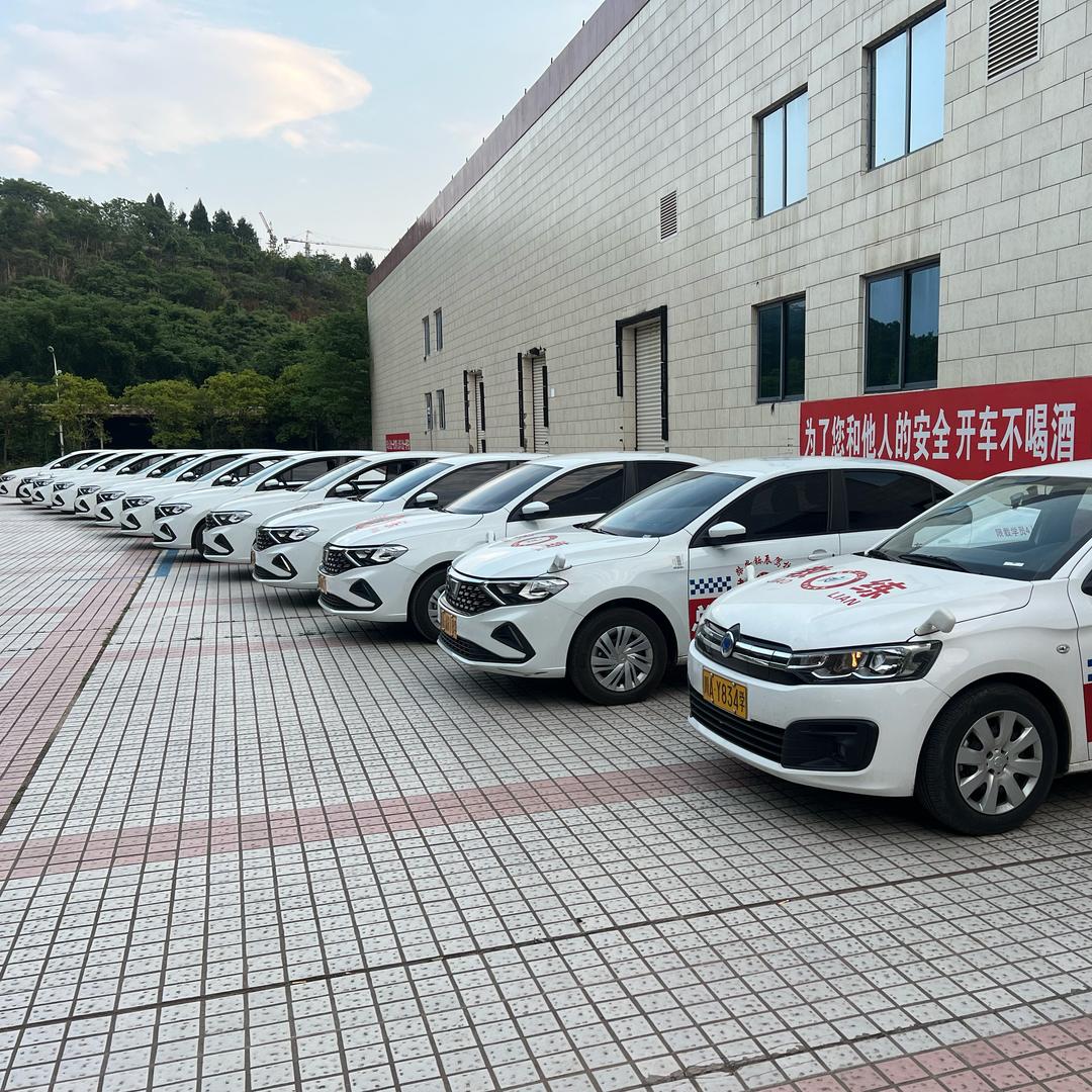 东部新区 路安驾校 杨校长