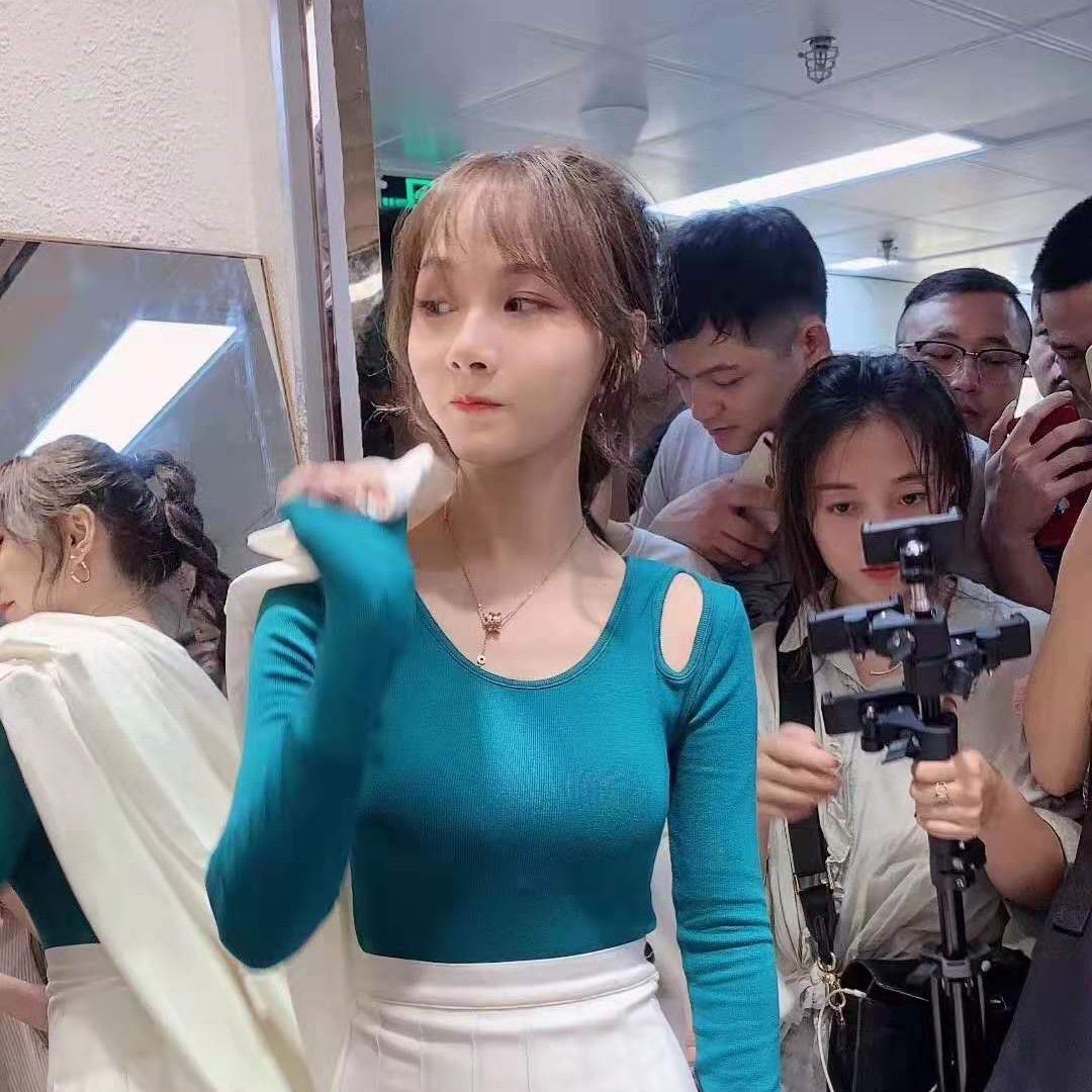 卡卡女装店铺女装