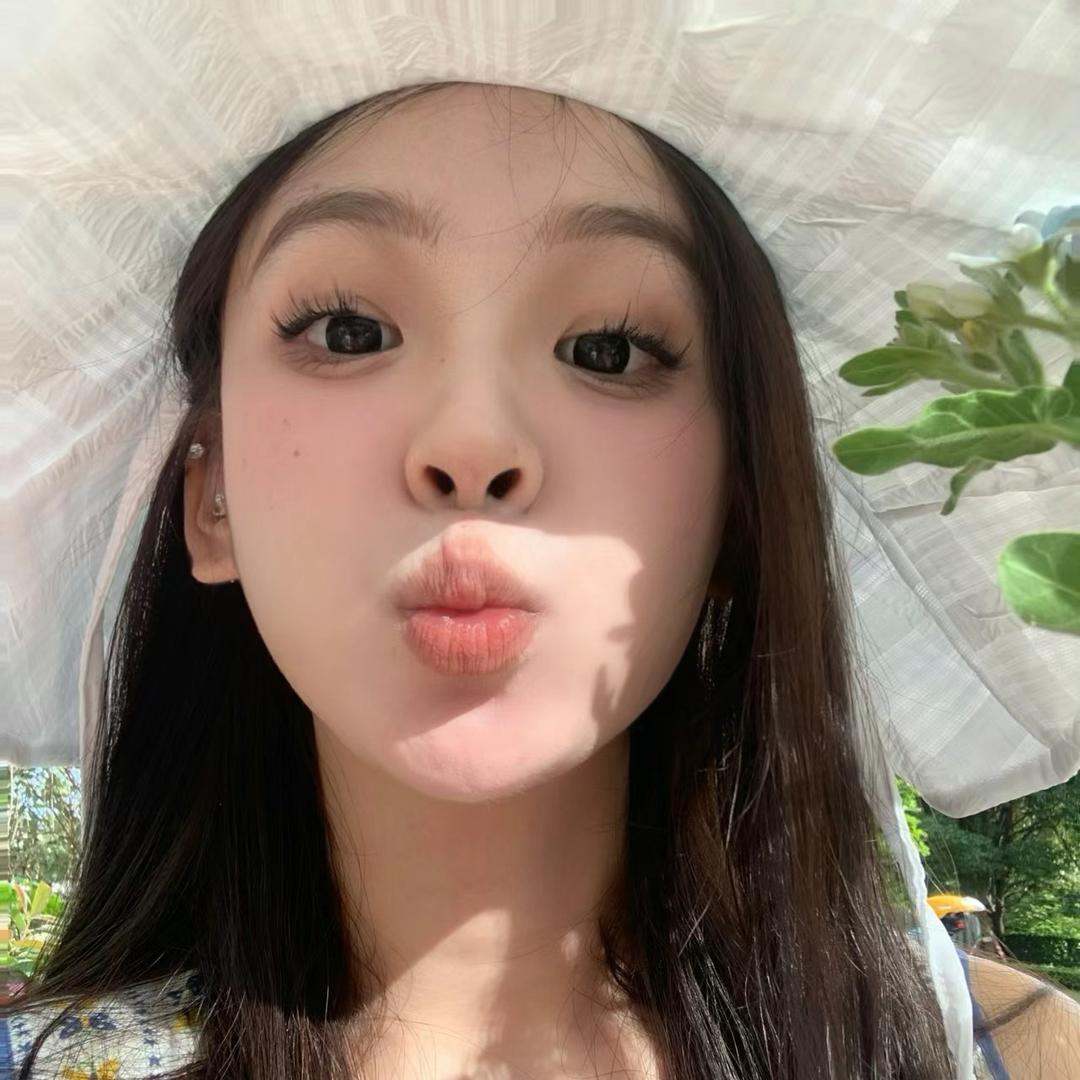 爆浆刘莲芝士饼