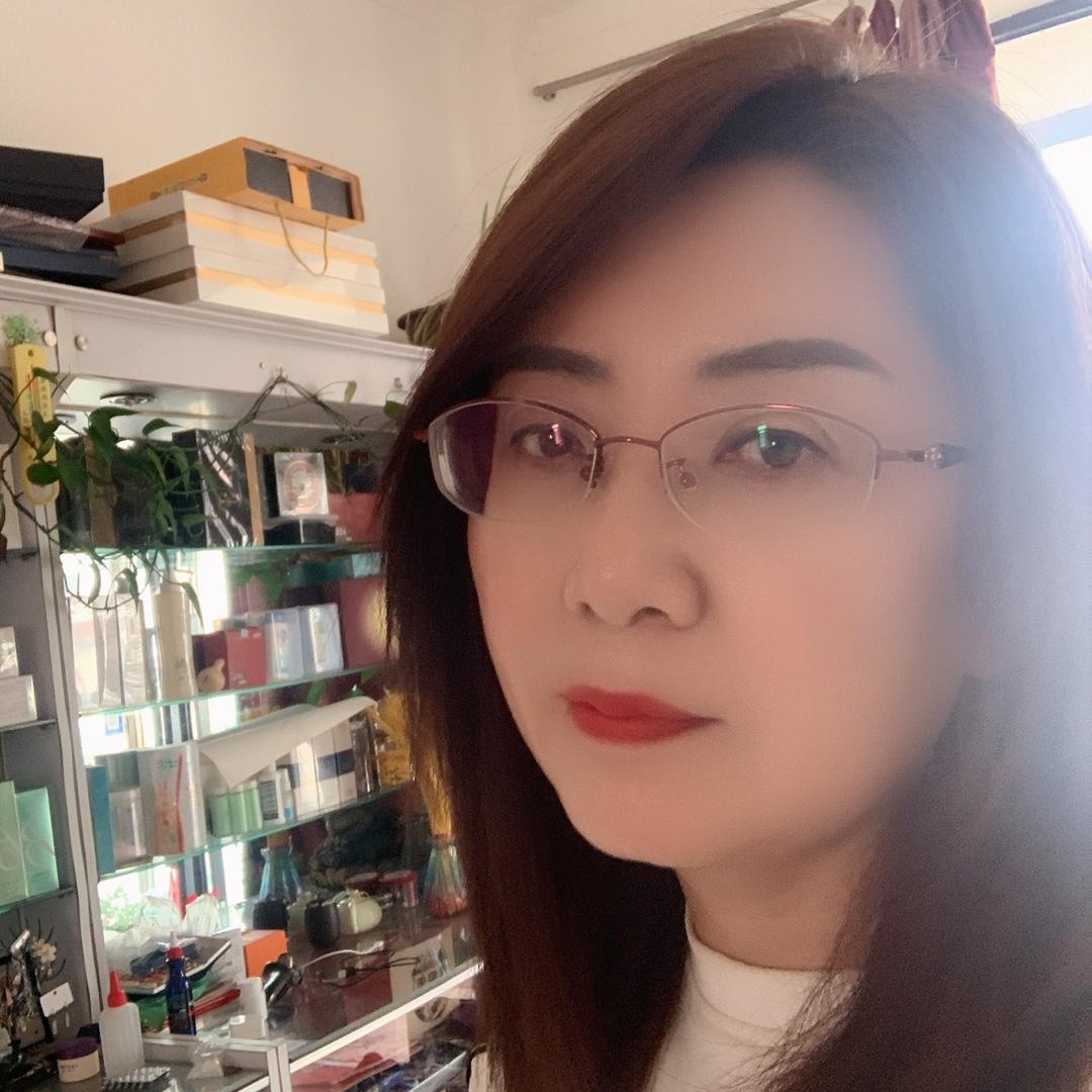 诗颖
