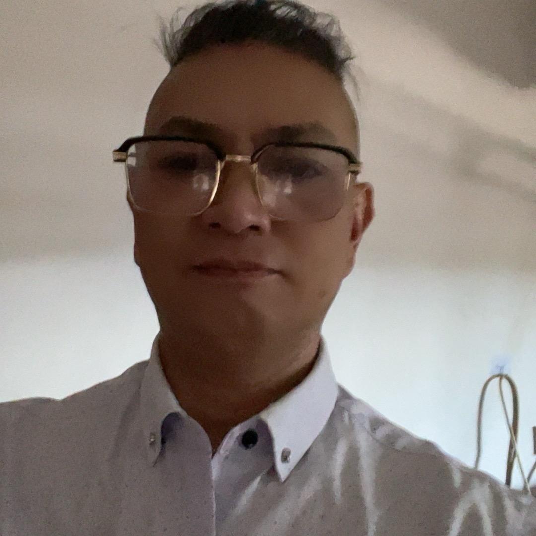 @地摊山哥🎤（爱唱歌）