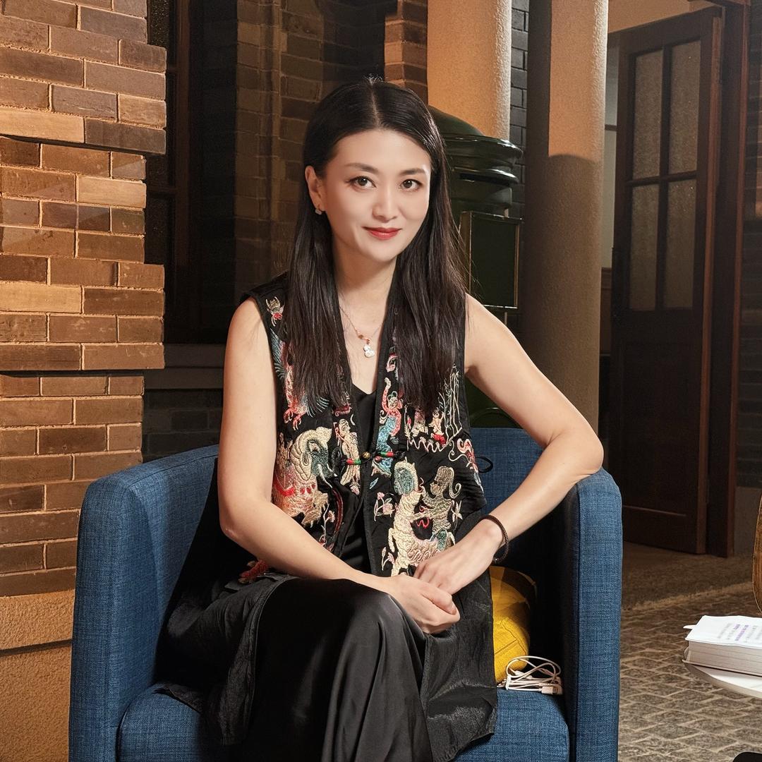 芯佟也是新闻姐