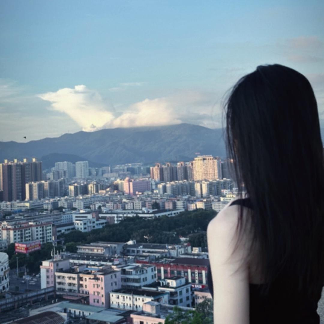 小莹