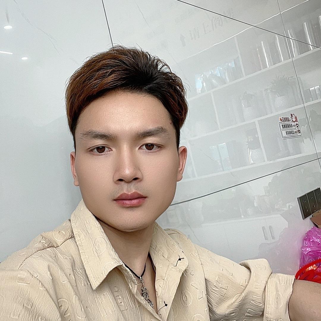 向尚-阿良工作室💈