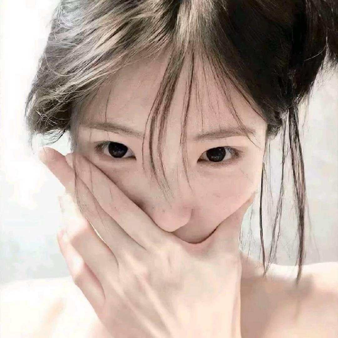 铃木桃子.