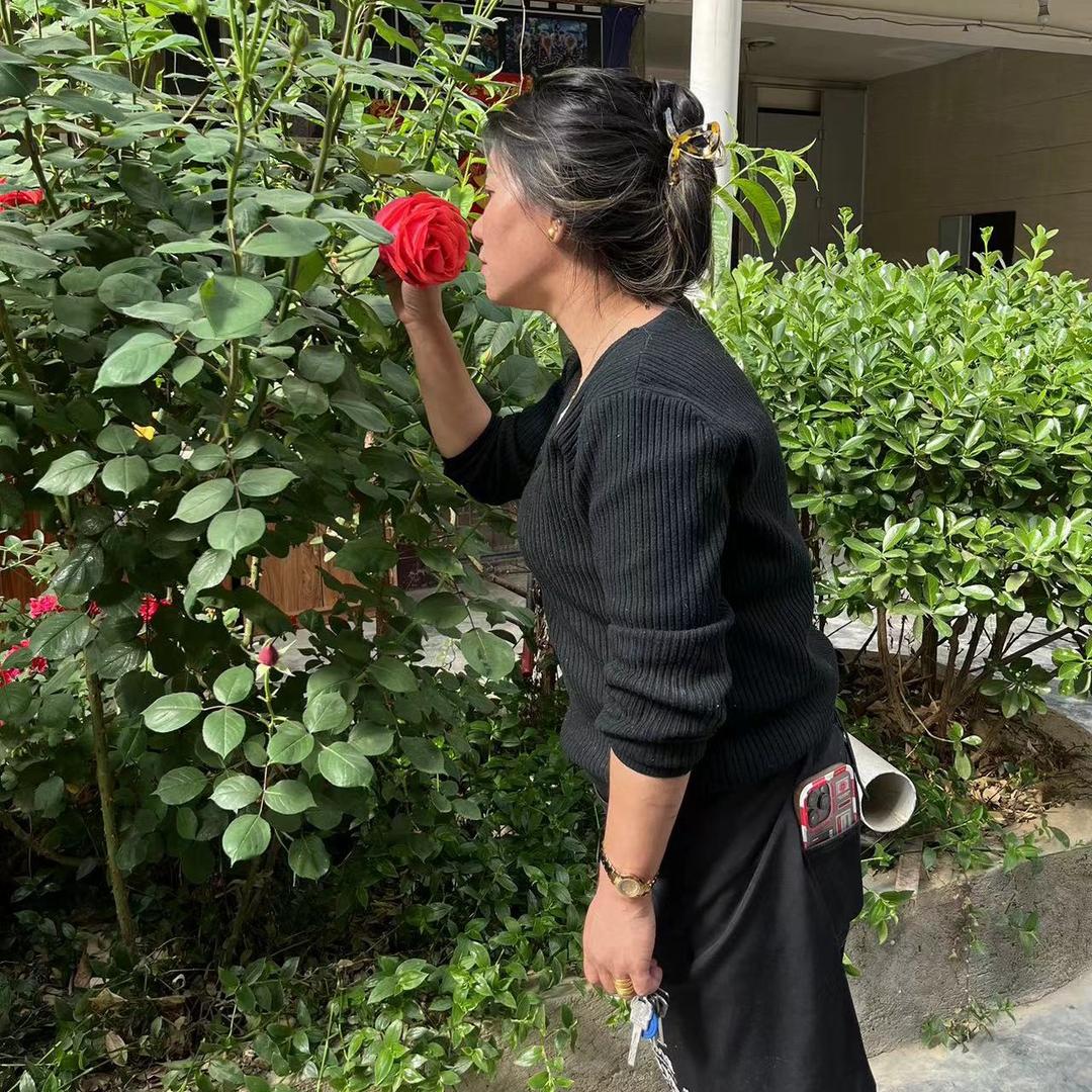 巴桑卓嘎🌹