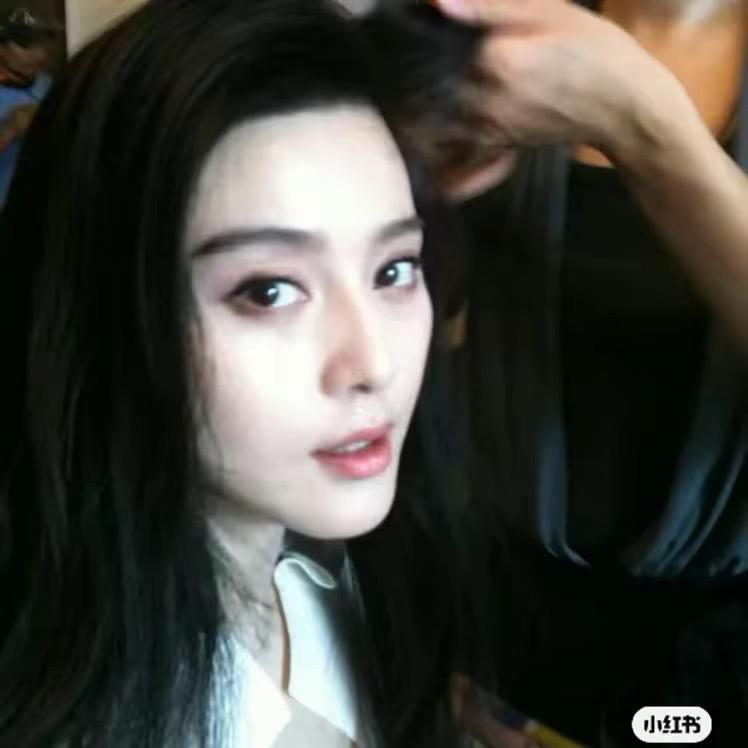 兰德一样酷路泽的女人