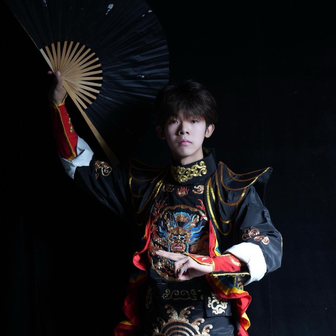 小龍·变脸