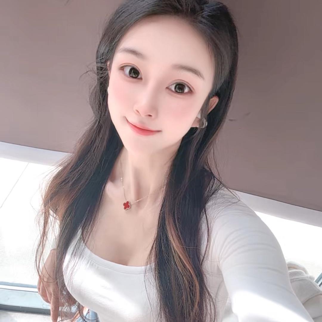 雅静✨