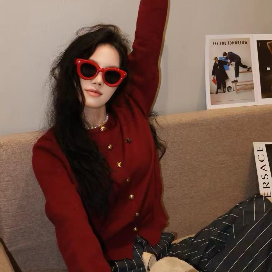 爱做美甲的呆呆