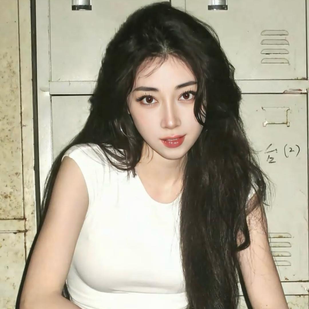 林贞恩Li.