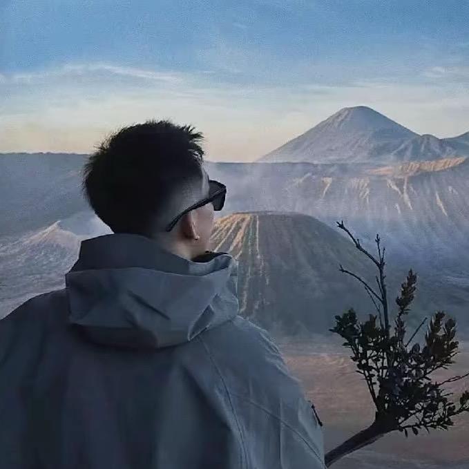 小旭.