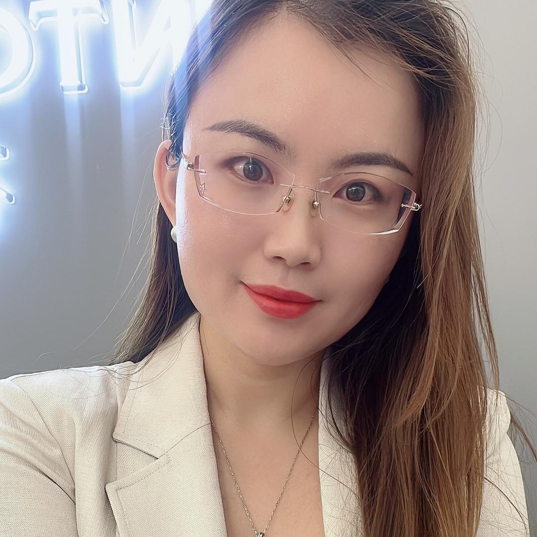 梅子（柯尔嫚问题性皮肤管理/初曦护肤）