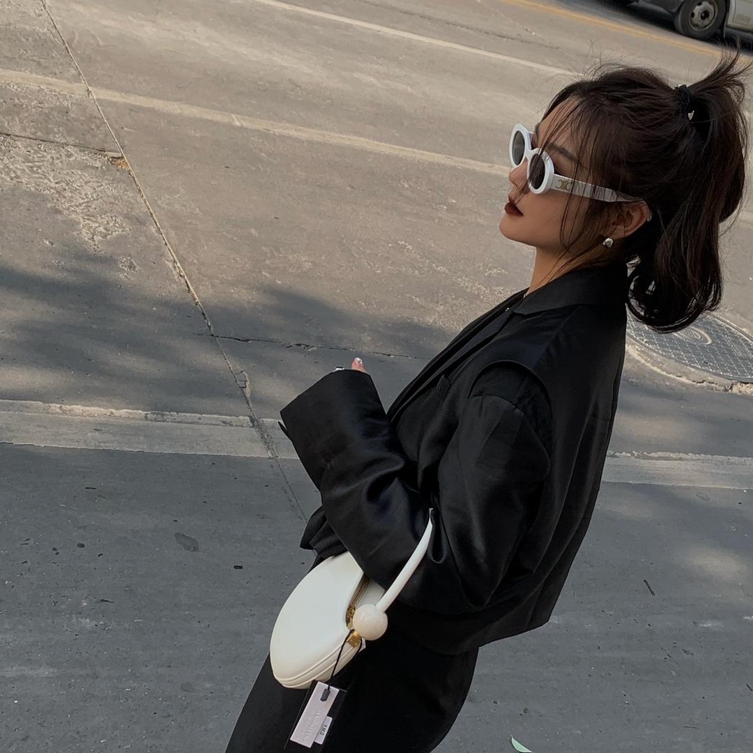 一米地 （女鞋男装）