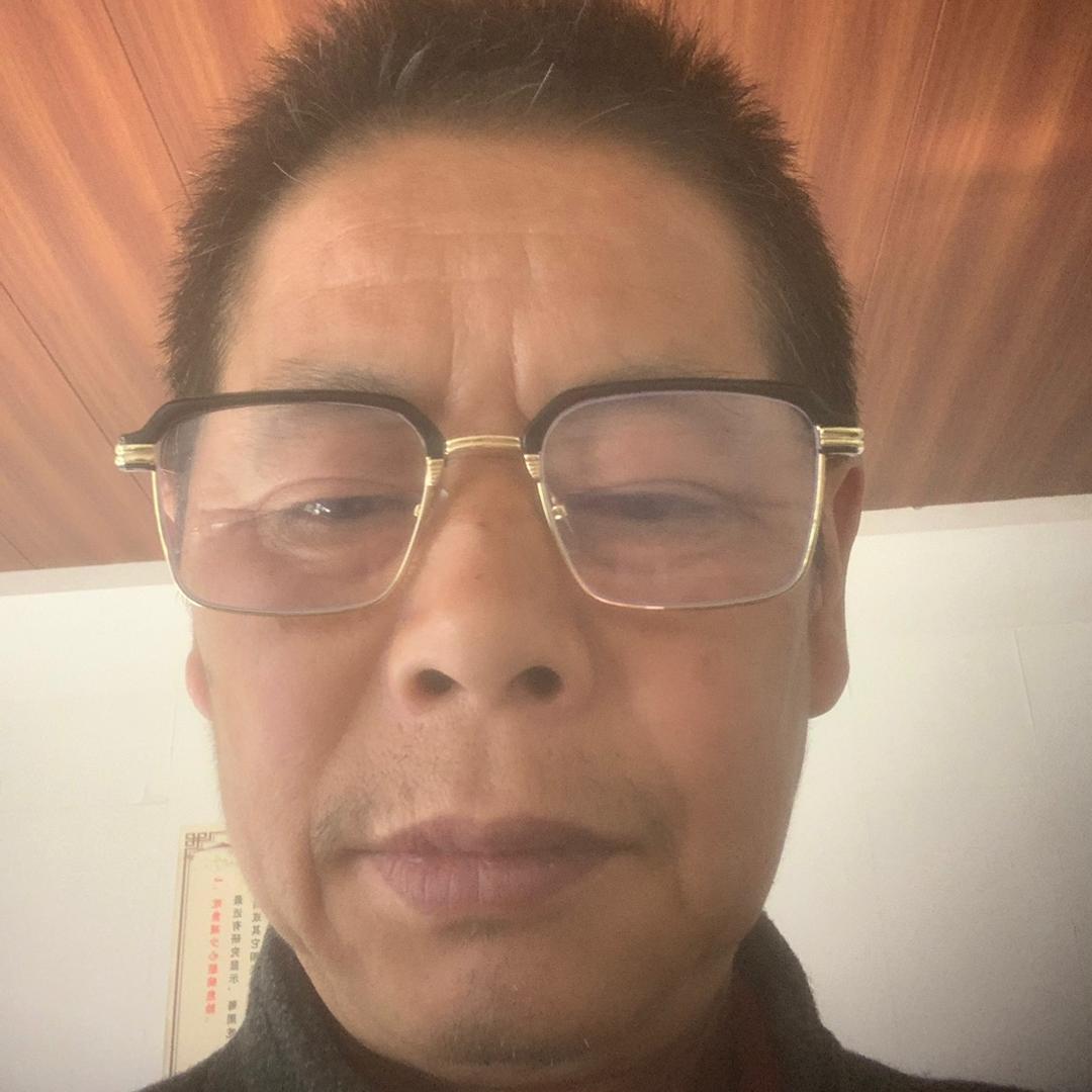 合阳易氏渝乡石锅美蛙鱼店