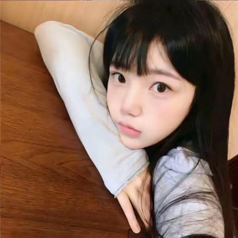 混过社会卖过萌