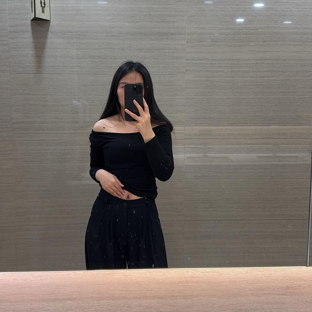 皮夹克的妈妈