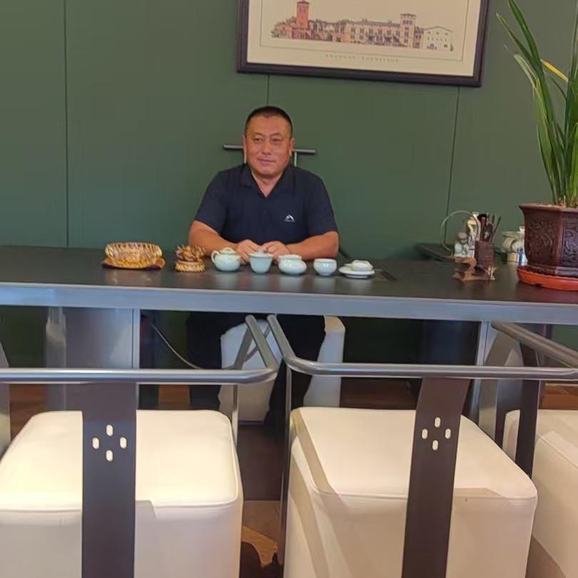 👉💪昼光锐周💪👈