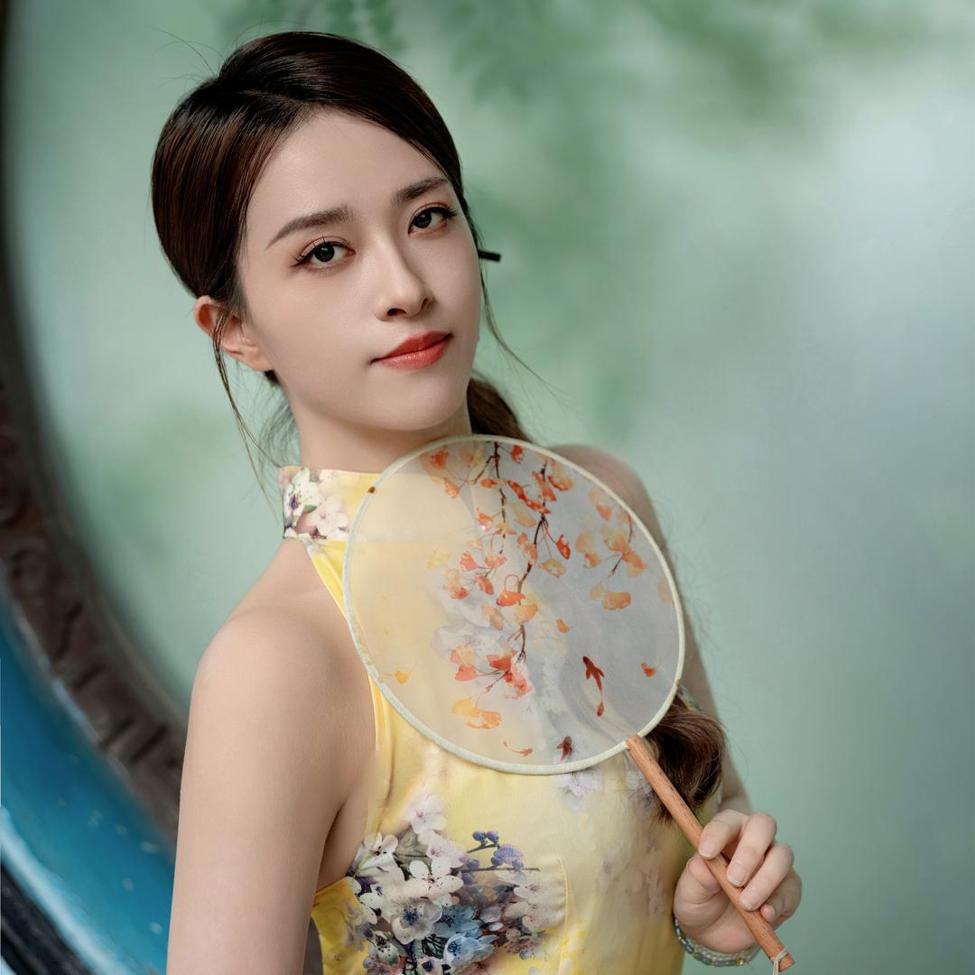 Niki-珑儿
