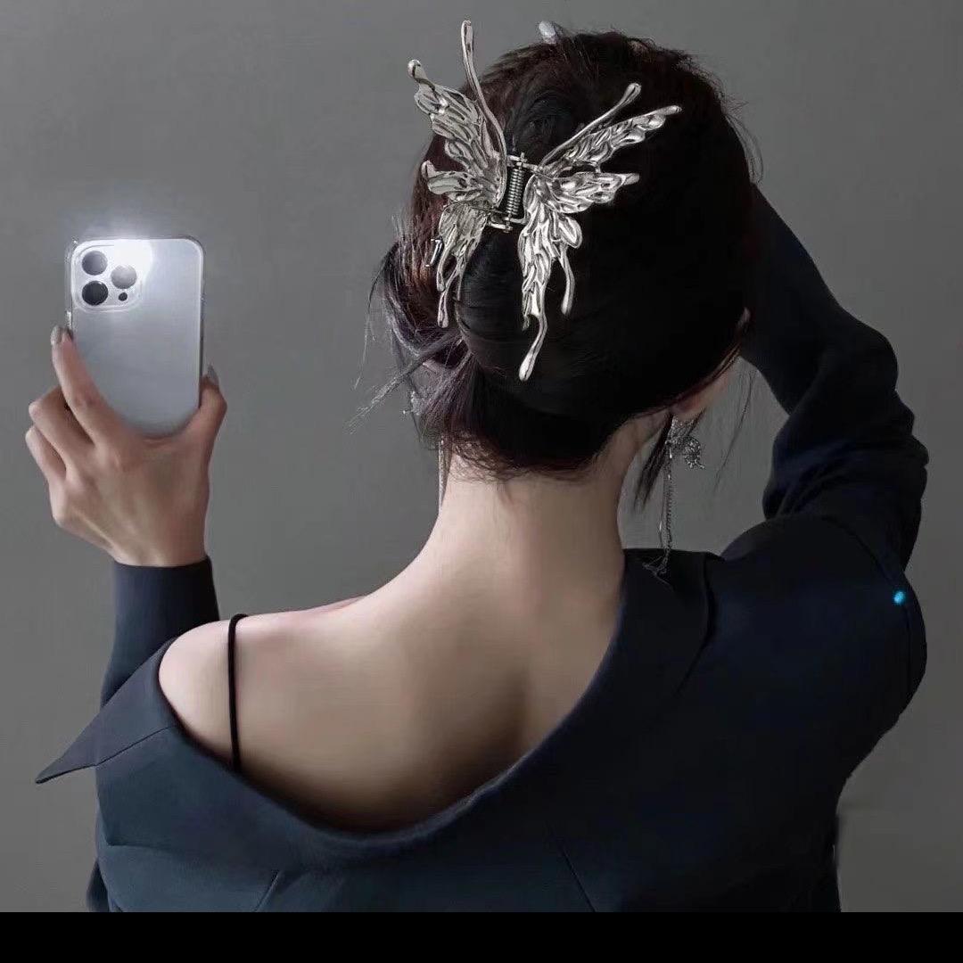 ༺༃ 素素 ༃༻