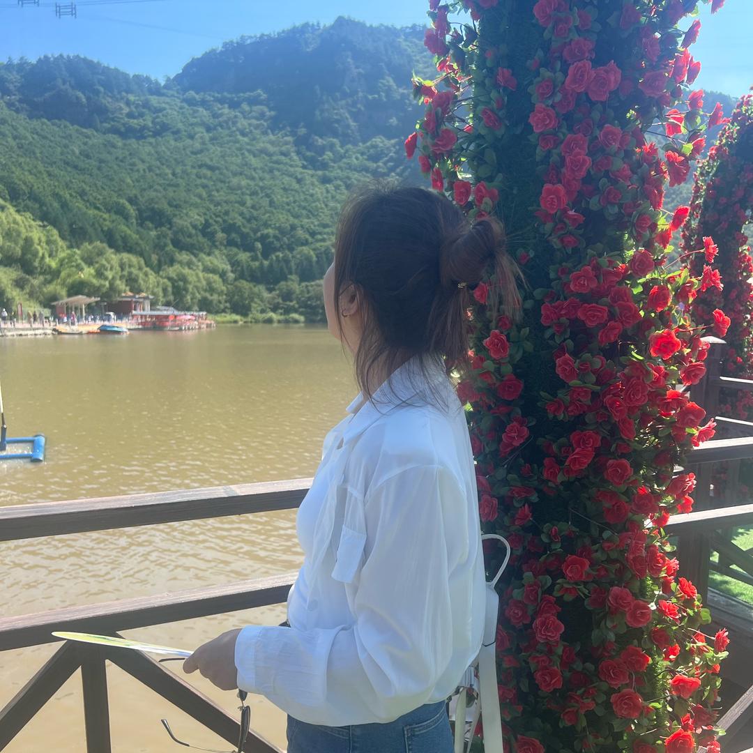不知名小美