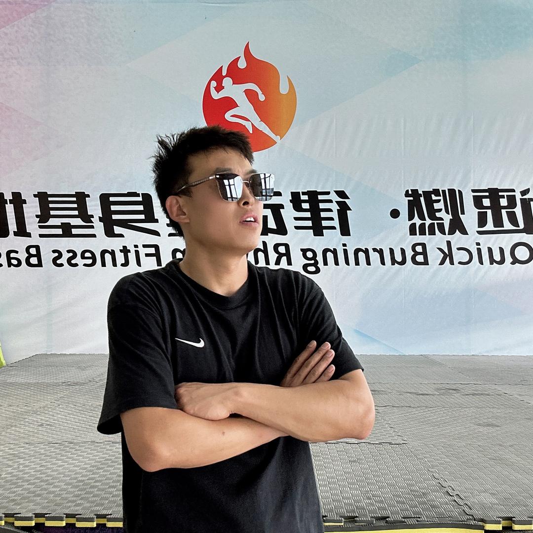 速燃健身训练营 阿宝教练（运动健身）