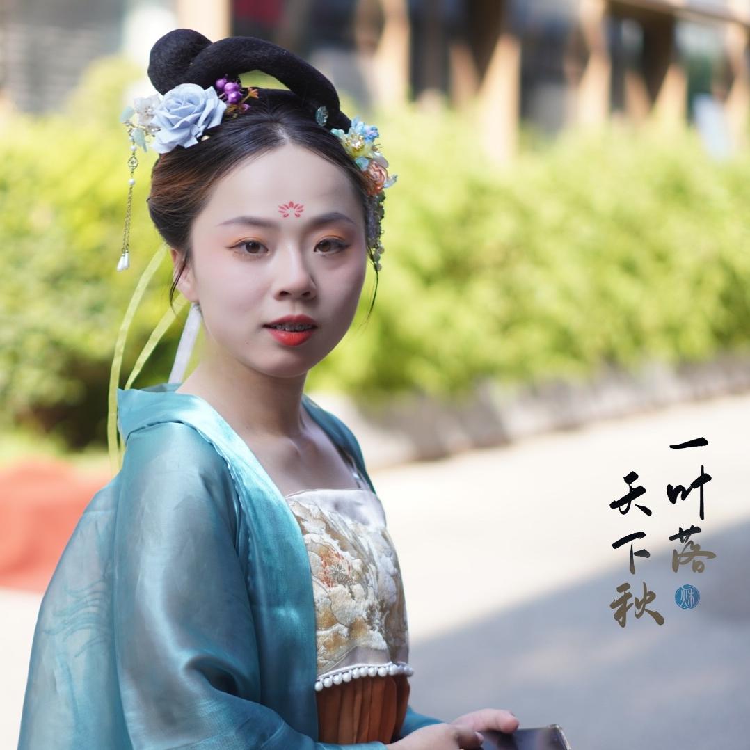 教音乐的楠楠老师