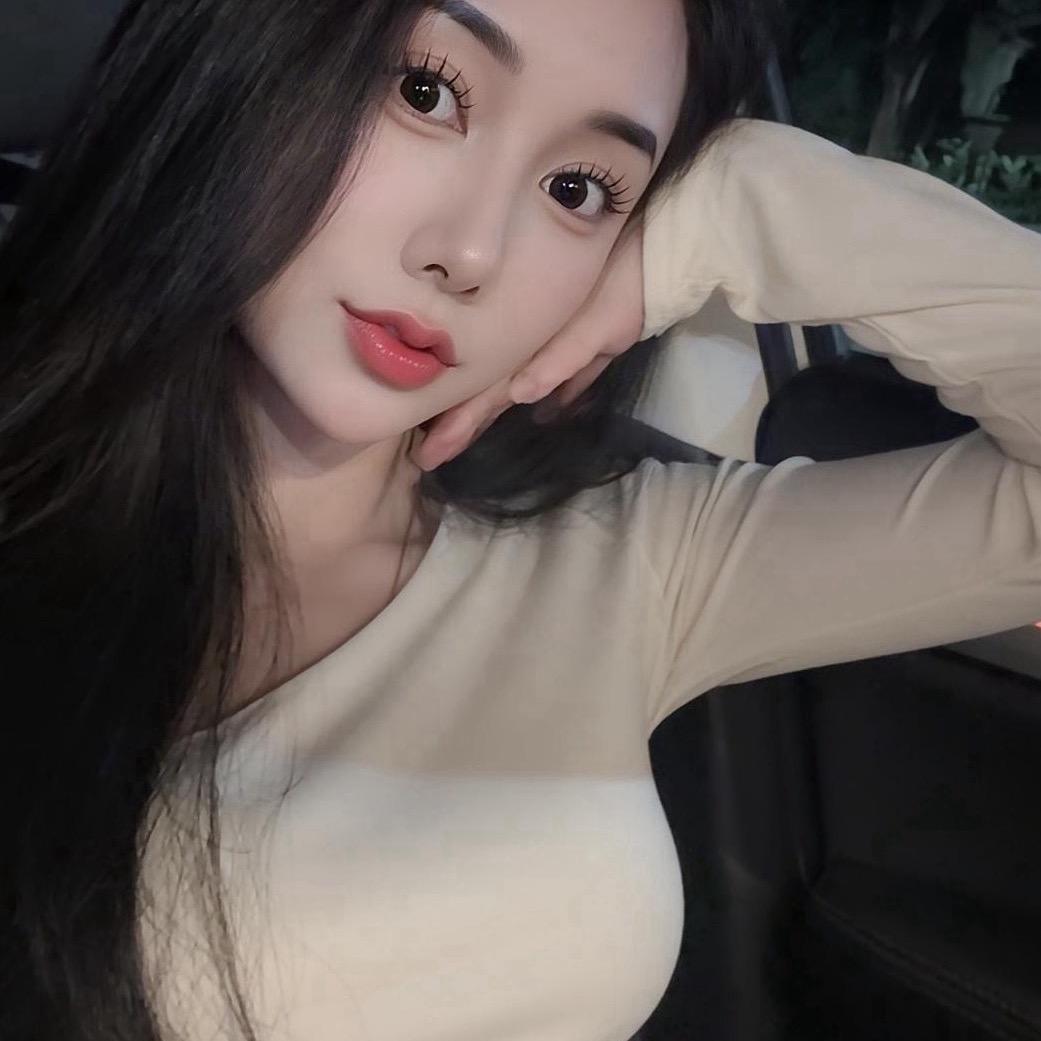 是花花吖
