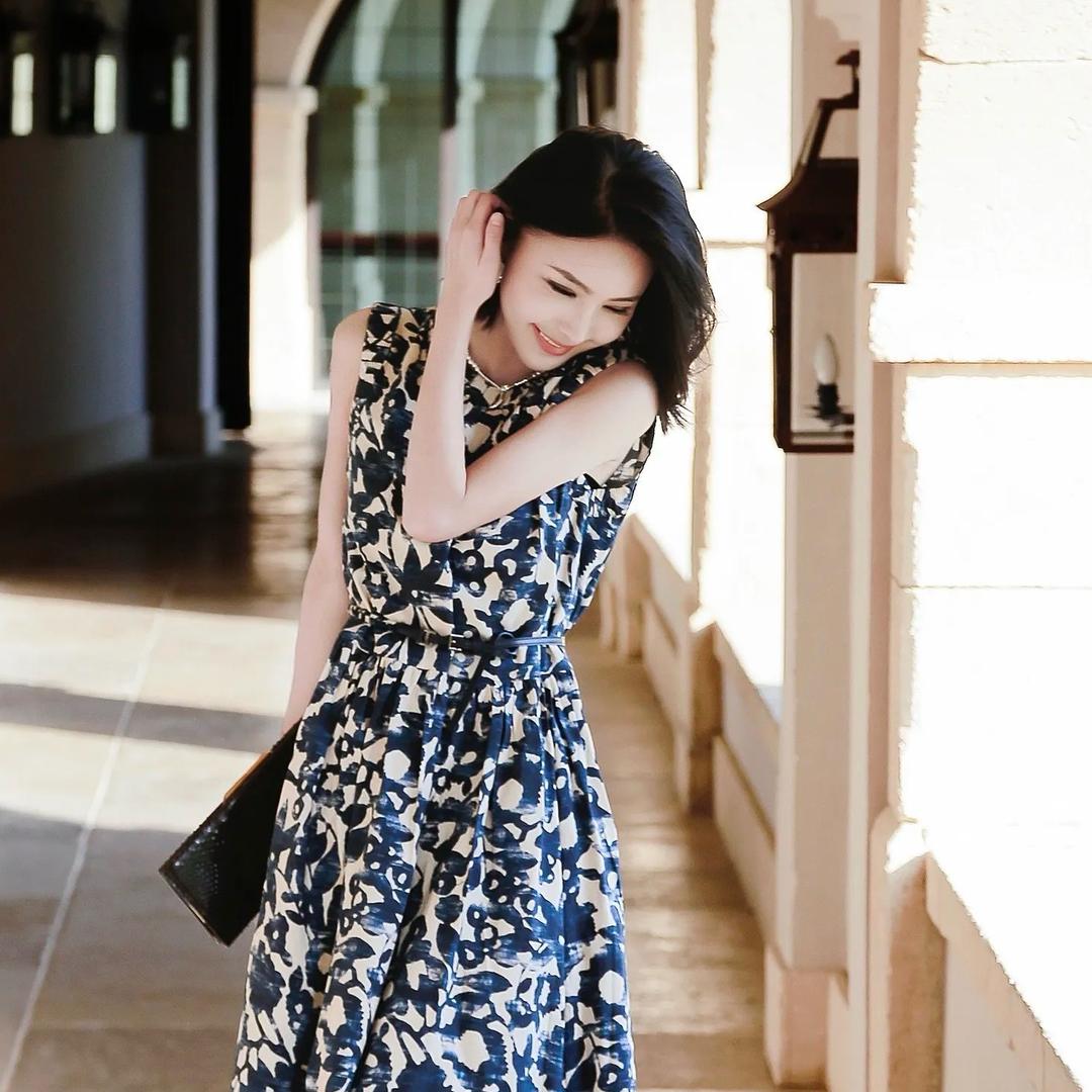 溶溶RONGRONG轻奢女装